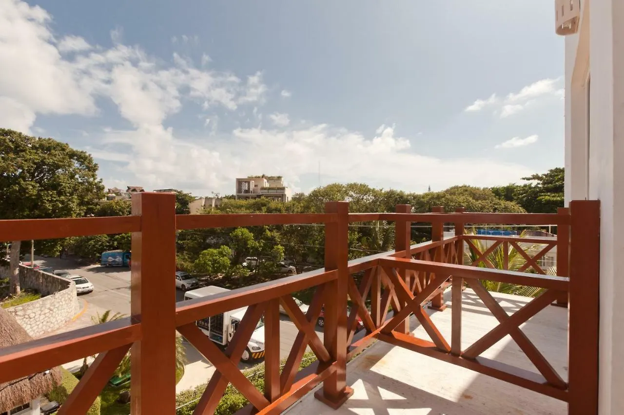 Condominios Quadra Alea Playa del Carmen Apartment