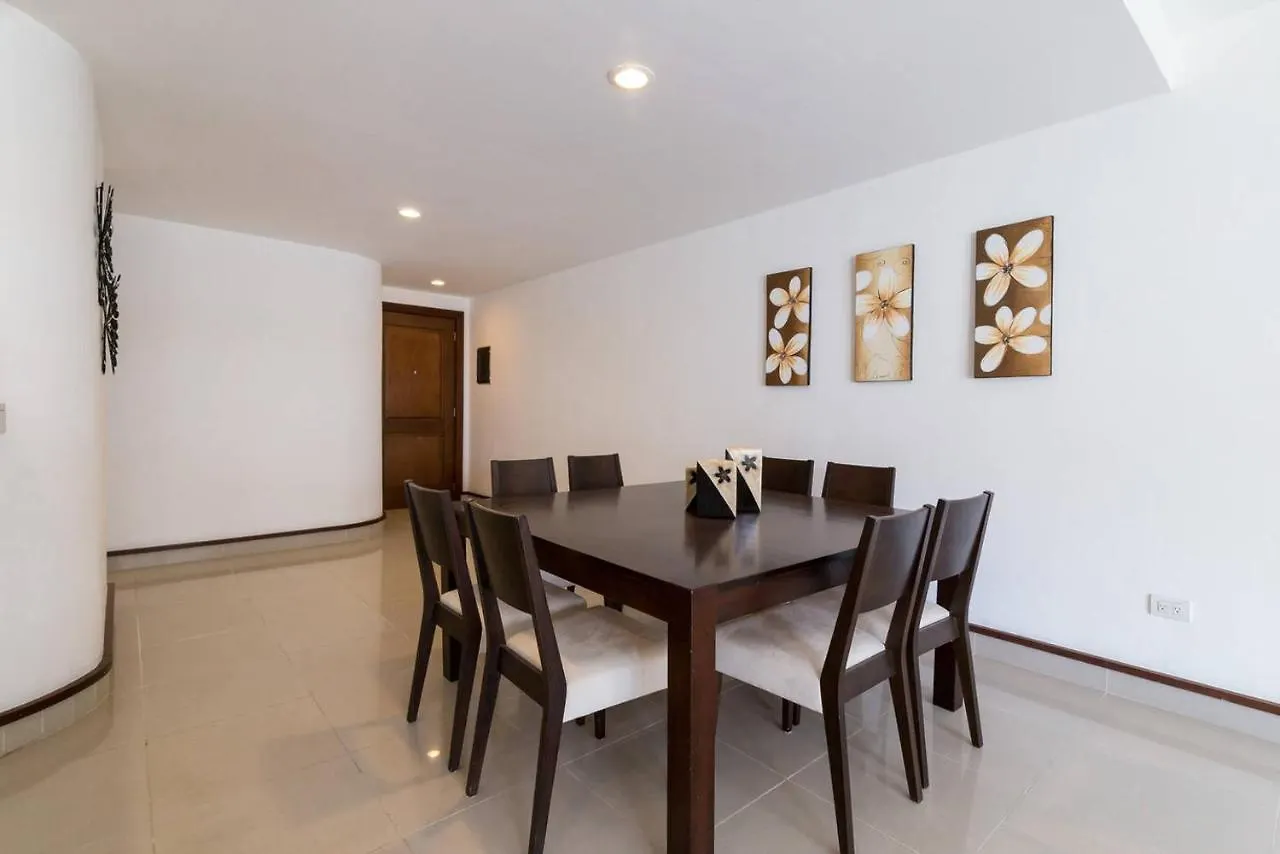 Condominios Quadra Alea Playa del Carmen Apartment
