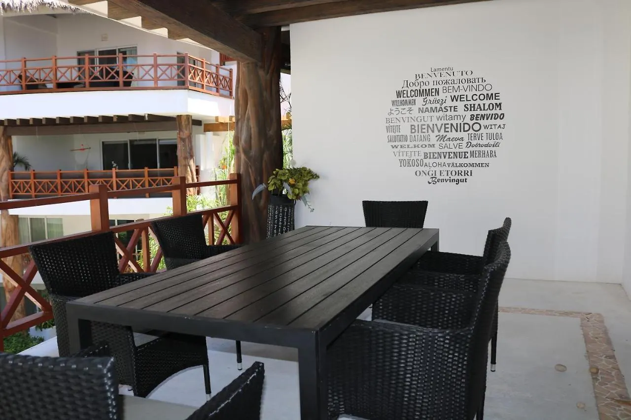 Condominios Quadra Alea Playa del Carmen Apartment
