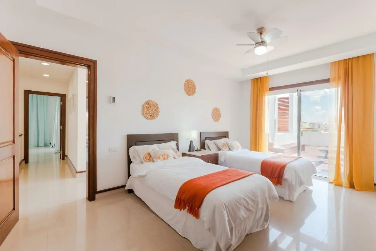 Condominios Quadra Alea Playa del Carmen Apartment