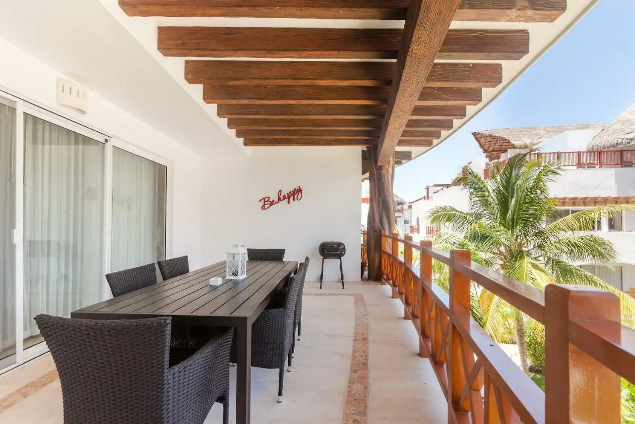 Condominios Quadra Alea Playa del Carmen Mexico