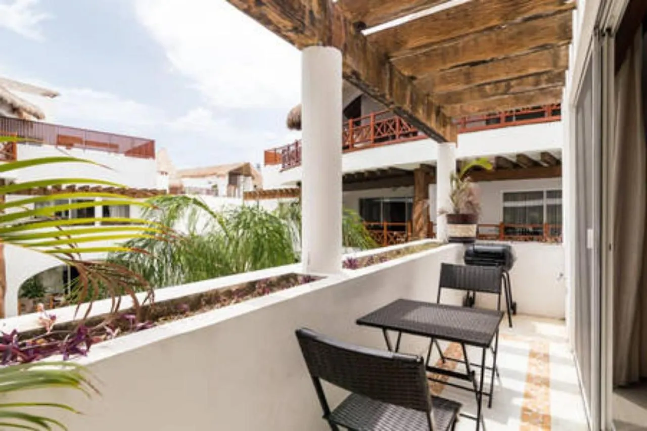 Condominios Quadra Alea Playa del Carmen 0*,  Mexico